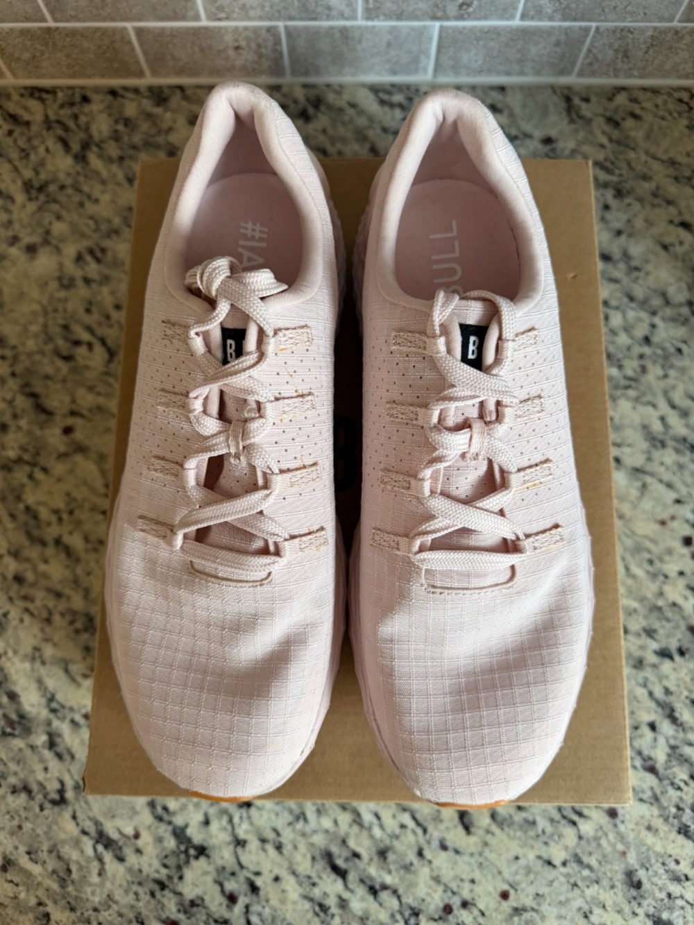 NOBULL Ripstop Runner W7.5 Pink - Picture 6 of 8